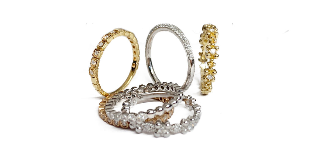 14K Gold Flower Motif Diamond Wedding Band Stack Ring SR45048