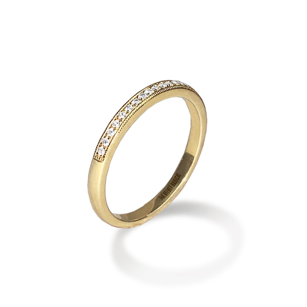 14k Gold Delicate Diamond Wedding Band MR31592W